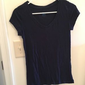 Kohls short sleeve shirt.